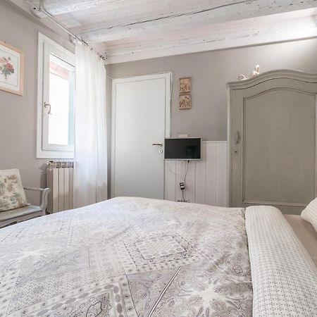 Apartament Ca Falier Piccolo - Little Sweet Studio In 10-12 Minutes From Bus&Train Station Wenecja Zewnętrze zdjęcie